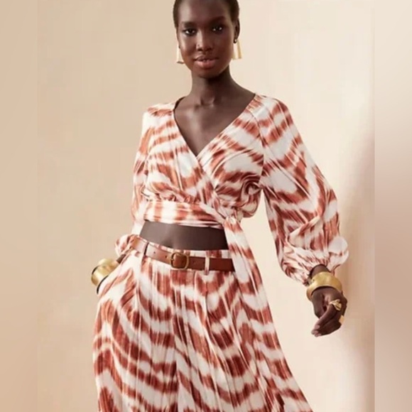 Banana Republic Wide Leg Jumpsuit in Rusty Red and Cream - Picture 1 of 10